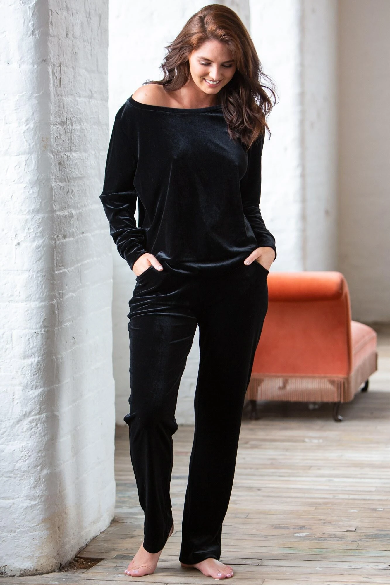 Pour Moi Velour Pyjama Set - Black 2 Pour Moi Velour Pyjama Set - Black - Image 2