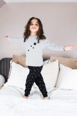 Pour Moi Mini Moi Kids Star Print Jersey Jogger Pyjama Set - Grey/Black