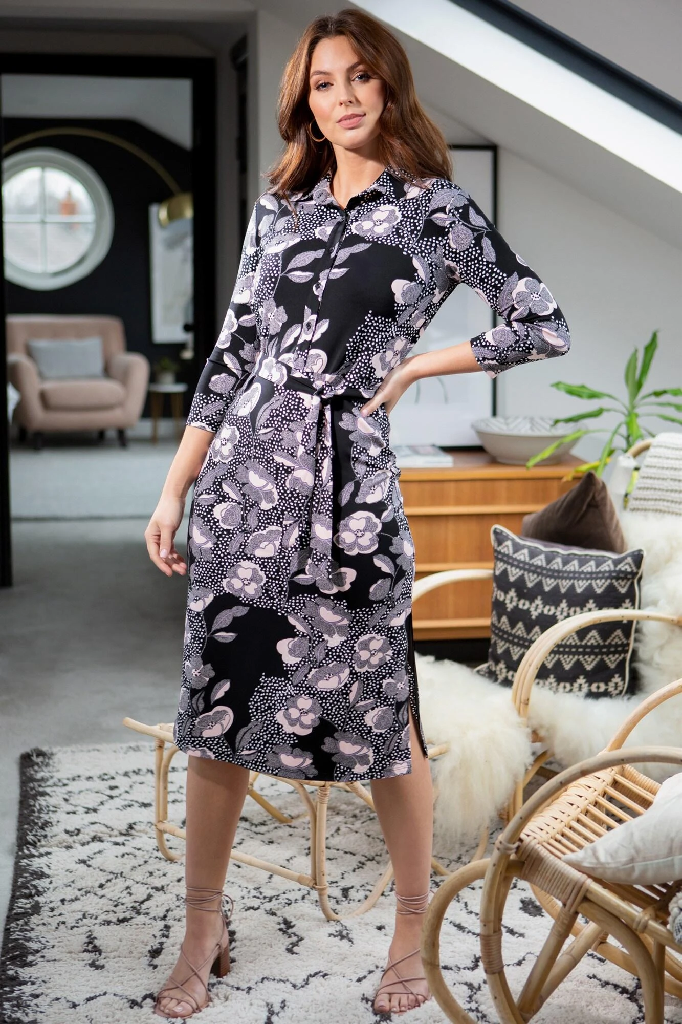 Pour Moi Slinky Jersey Midi Shirt Dress - Mono Floral 4 Pour Moi Slinky Jersey Midi Shirt Dress - Mono Floral - Image 4