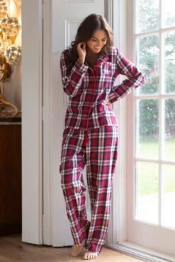 Pour Moi Cosy Check Brushed Cotton Pyjama Set - Navy/Red/White 10 Pour Moi Cosy Check Brushed Cotton Pyjama Set - Navy/Red/White -Cheap Clozi Vibe Store 263102 20210923150000