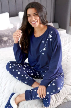 Pour Moi Star Print Jersey Jogger Pyjama Set - Navy/Ivory