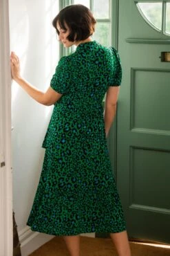 Pour Moi Jodie Slinky Jersey Tiered Midi Shirt Dress - Green Leopard -Cheap Clozi Vibe Store 311875 20230302124500