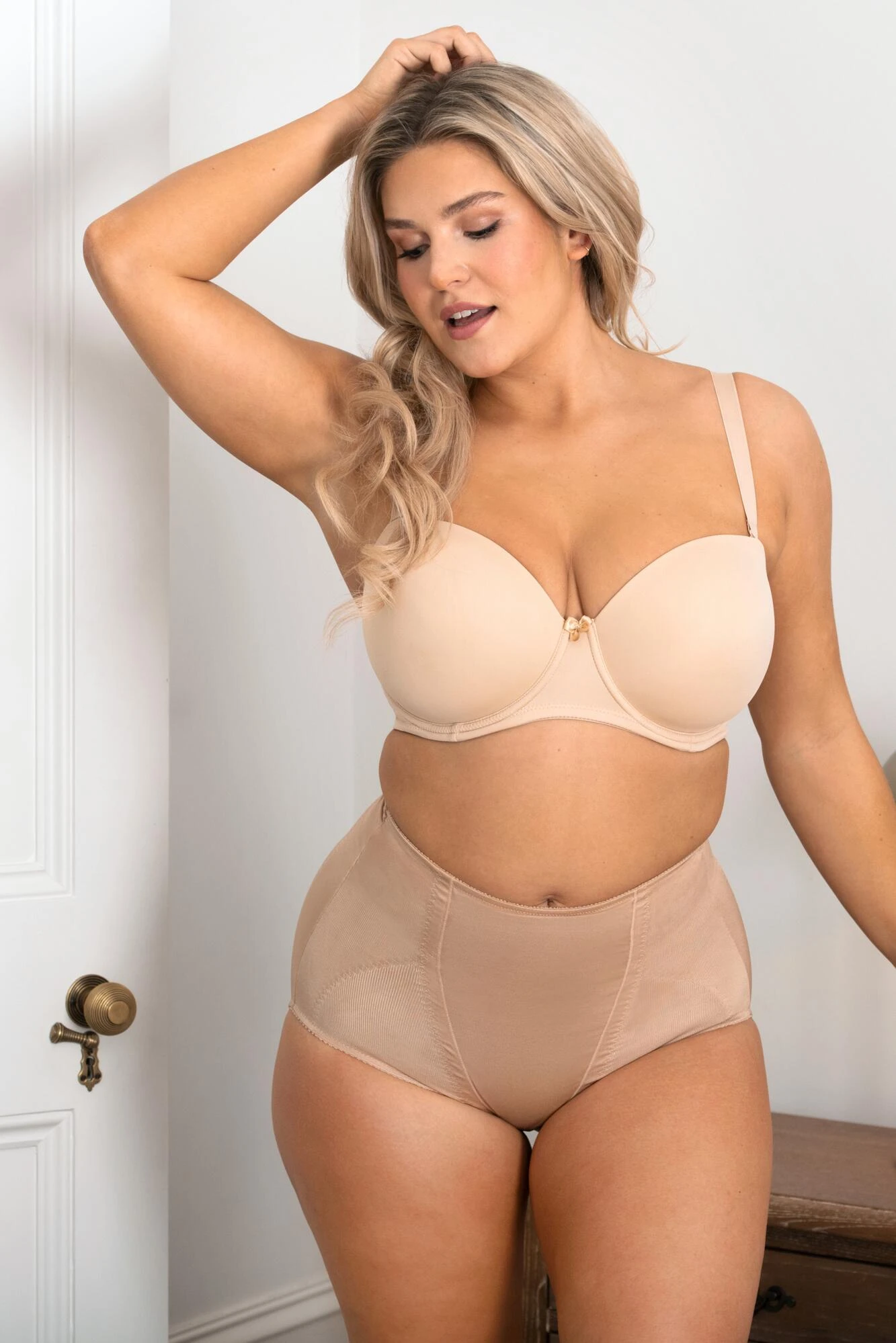 Pour Moi Hourglass Firm Tummy Control Brief - Caramel 2 Pour Moi Hourglass Firm Tummy Control Brief - Caramel - Image 2