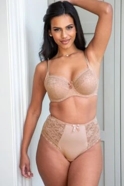 Pour Moi Rebel Deep Brief - Almond